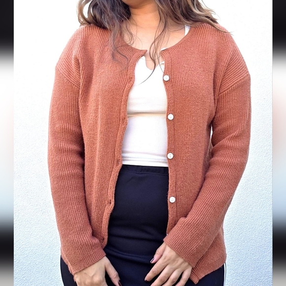 Vintage Sweaters - Vintage Dusty Orange Cardigan with Scalloped Hem / Medium